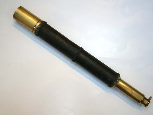 A nice early 19th century English single-draw telescope circa 1825